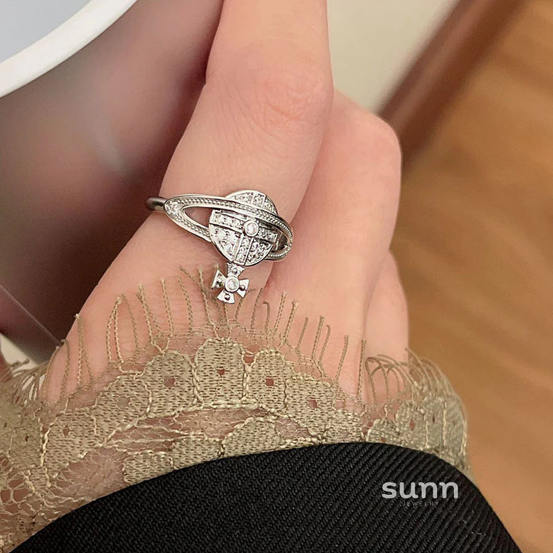 Brook Sparkle Saturn Ring