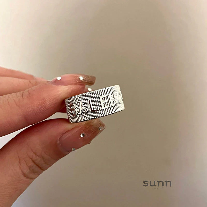 Brook Sparkle Saturn Ring