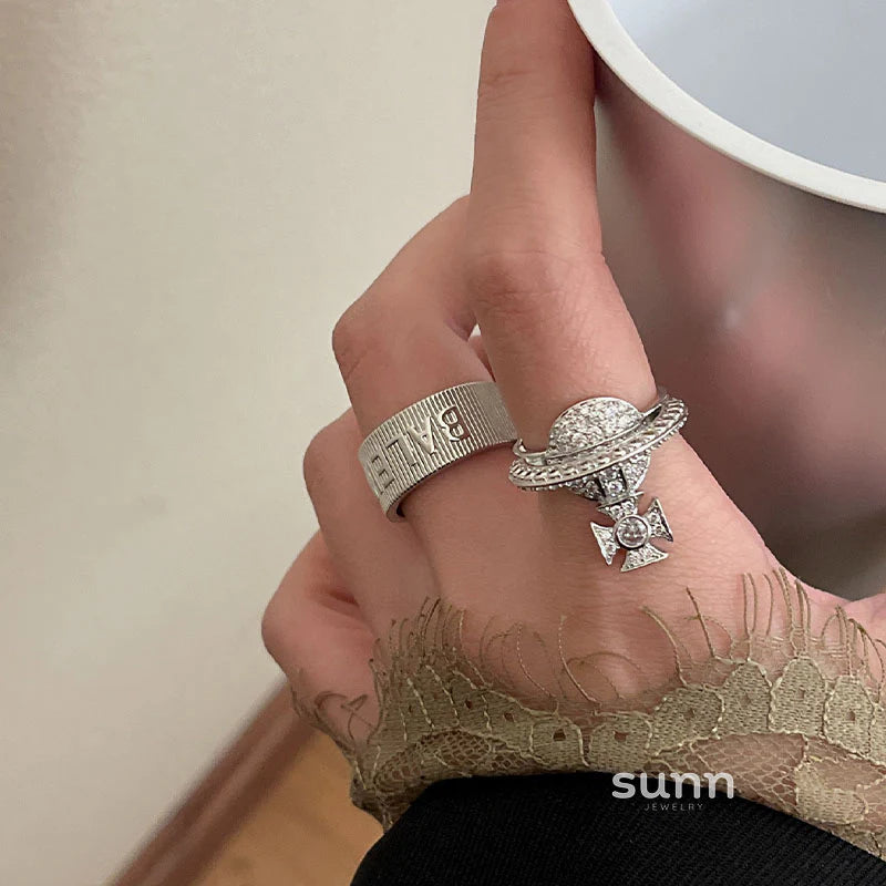 Brook Sparkle Saturn Ring