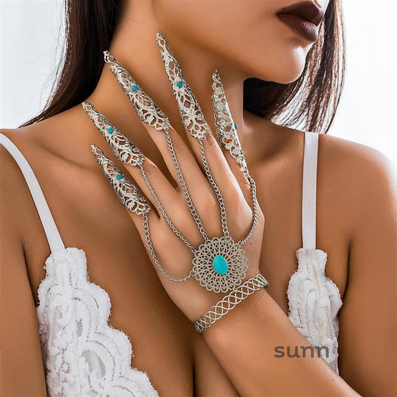Bruchy Gothic Nail Hand Jewelry [0DA29PTQ]