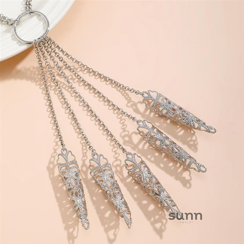 Bruchy Gothic Nail Hand Jewelry [V5M721H3]