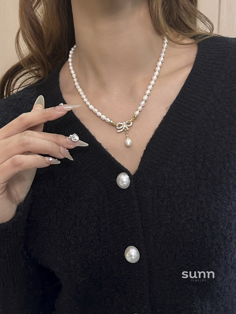 Bryar Freshwater Pearl Bow Necklace [6IFN70RT]