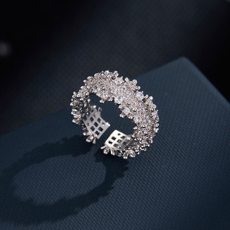 Brylee Starry Adjustable Ring [4A619HTY]