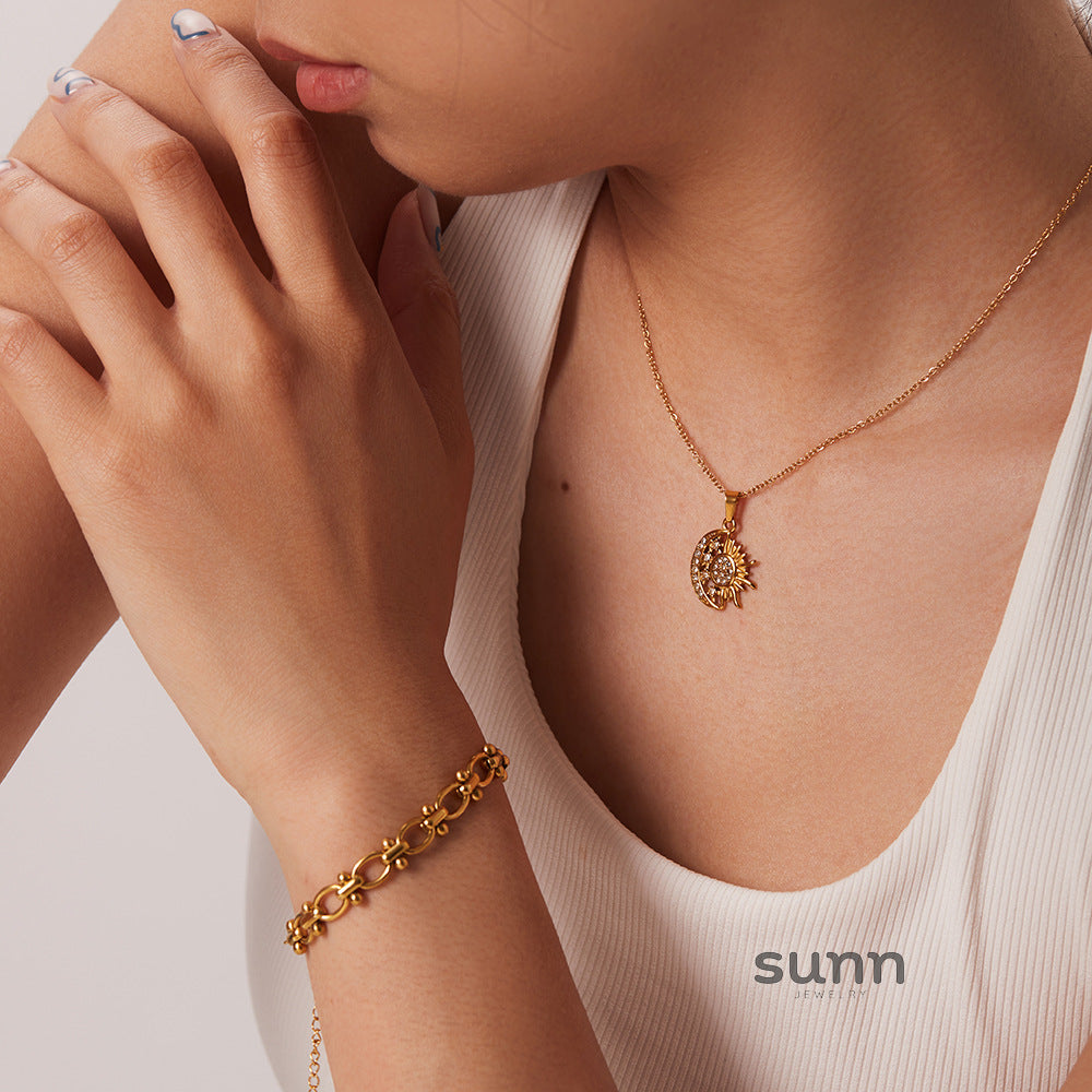 Bryleigh Celestial Layered Necklace [HQLWRED5]