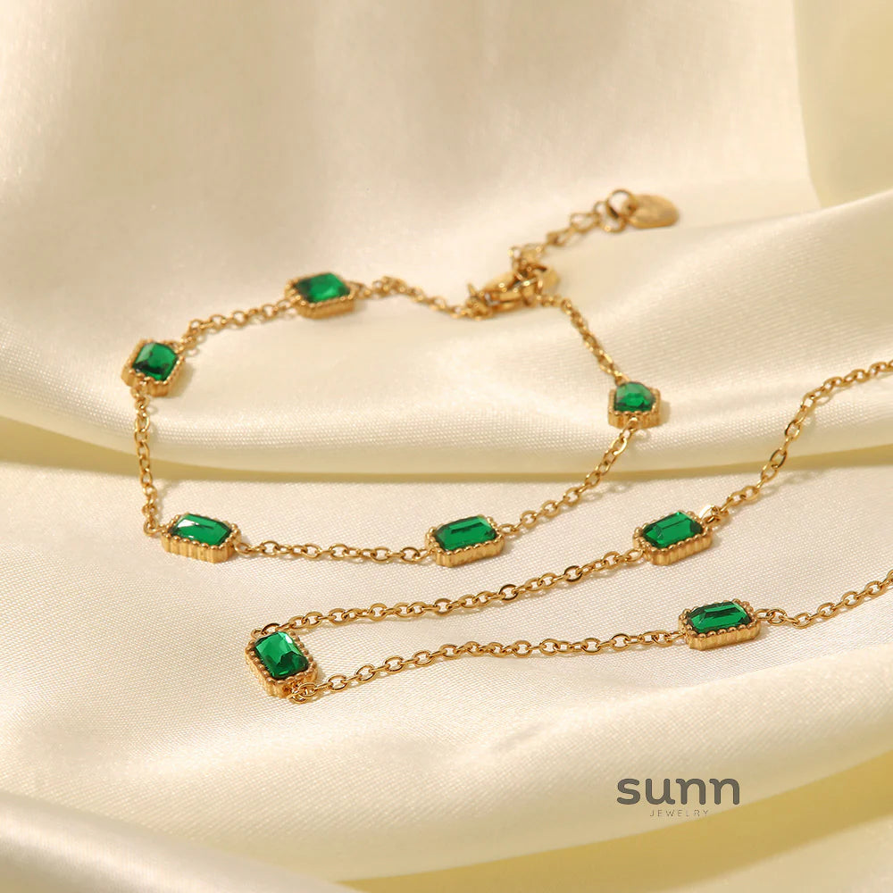 Brynley Emerald Cut Jewelry Set