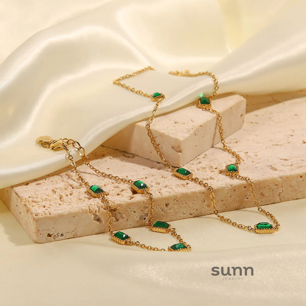Brynley Emerald Cut Jewelry Set