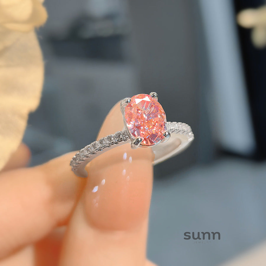 Brynn Ice Flower Cut Ring [8T2ICDU0]