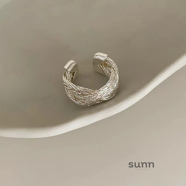 Brystal Woven Twist Ring