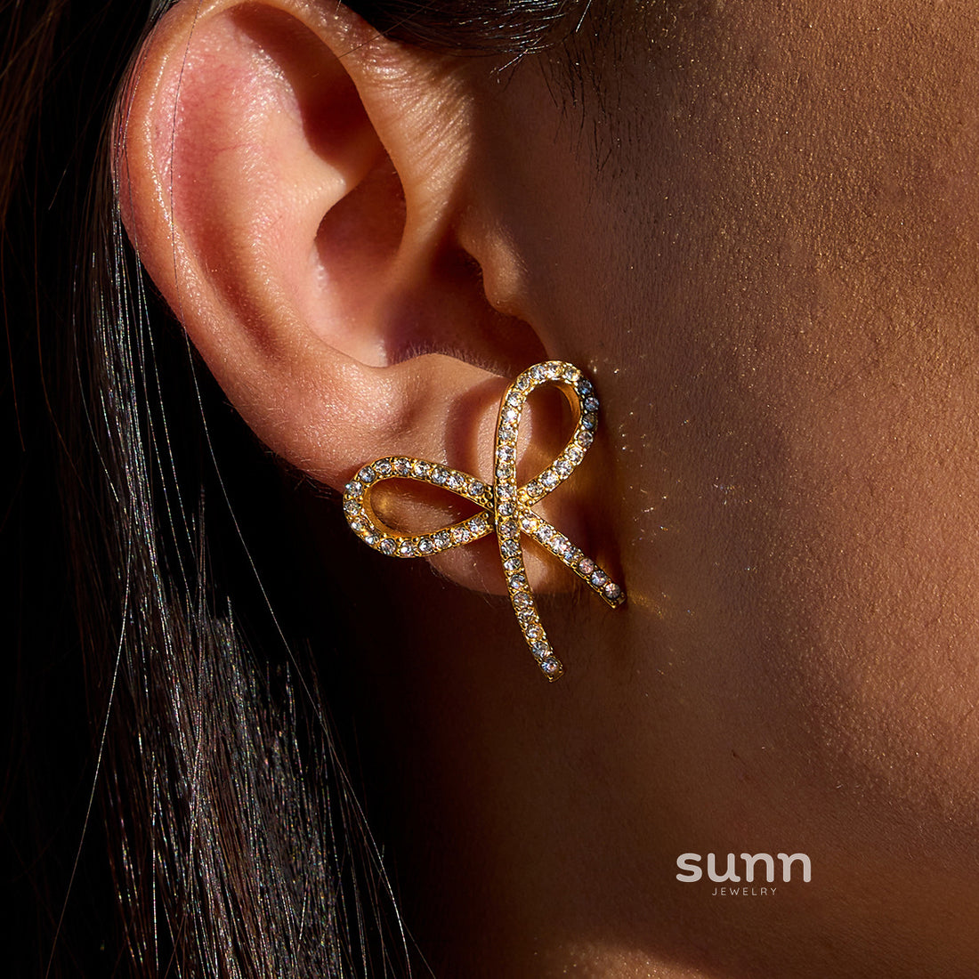 Caeli Diamond Bow Earrings [YZ4T3XIU]