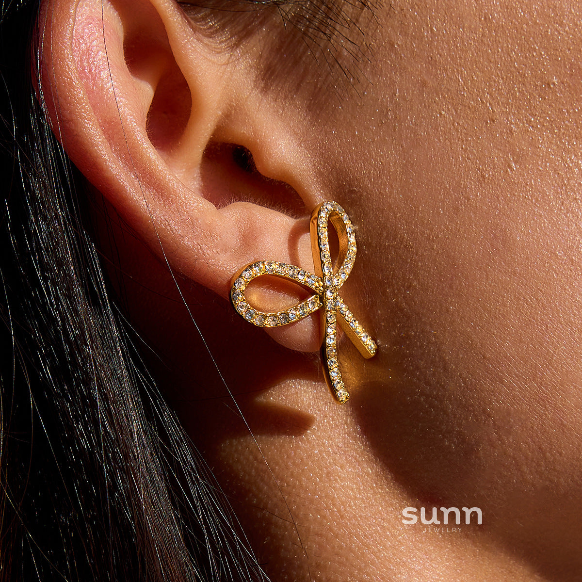 Caeli Diamond Bow Earrings [ZZLMV58H]