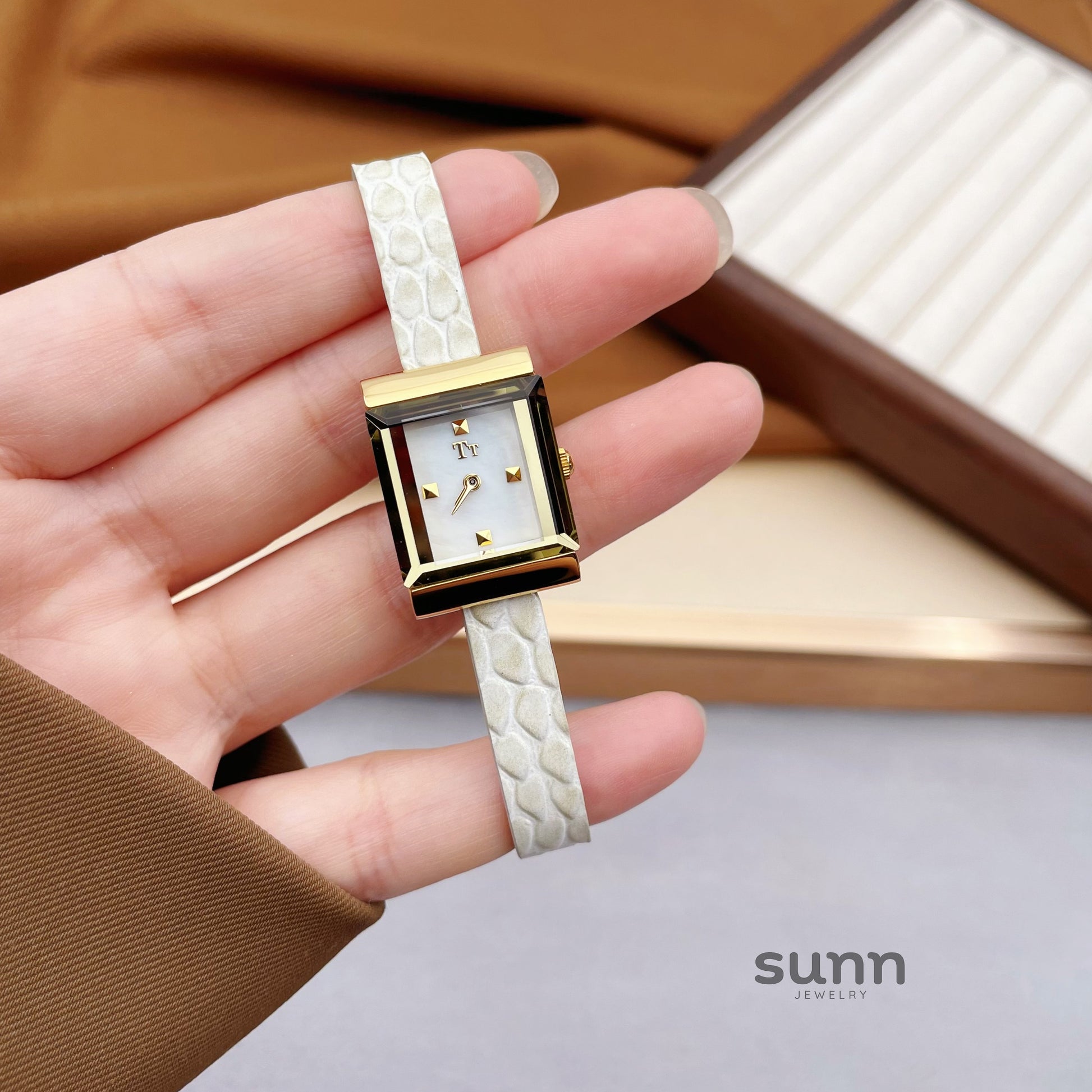 Caila Minimalist Rectangle Watch