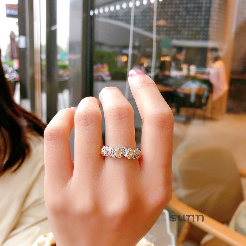 Calee Gemstone Row Ring [Q1OGDKNN]