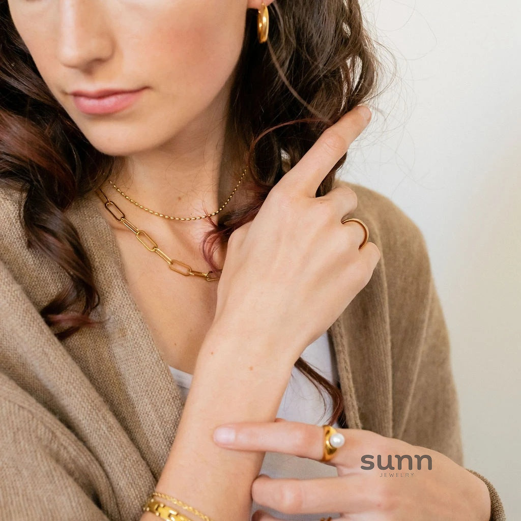 Cali Gold Paperclip Layered Necklace [URGYDH8A]