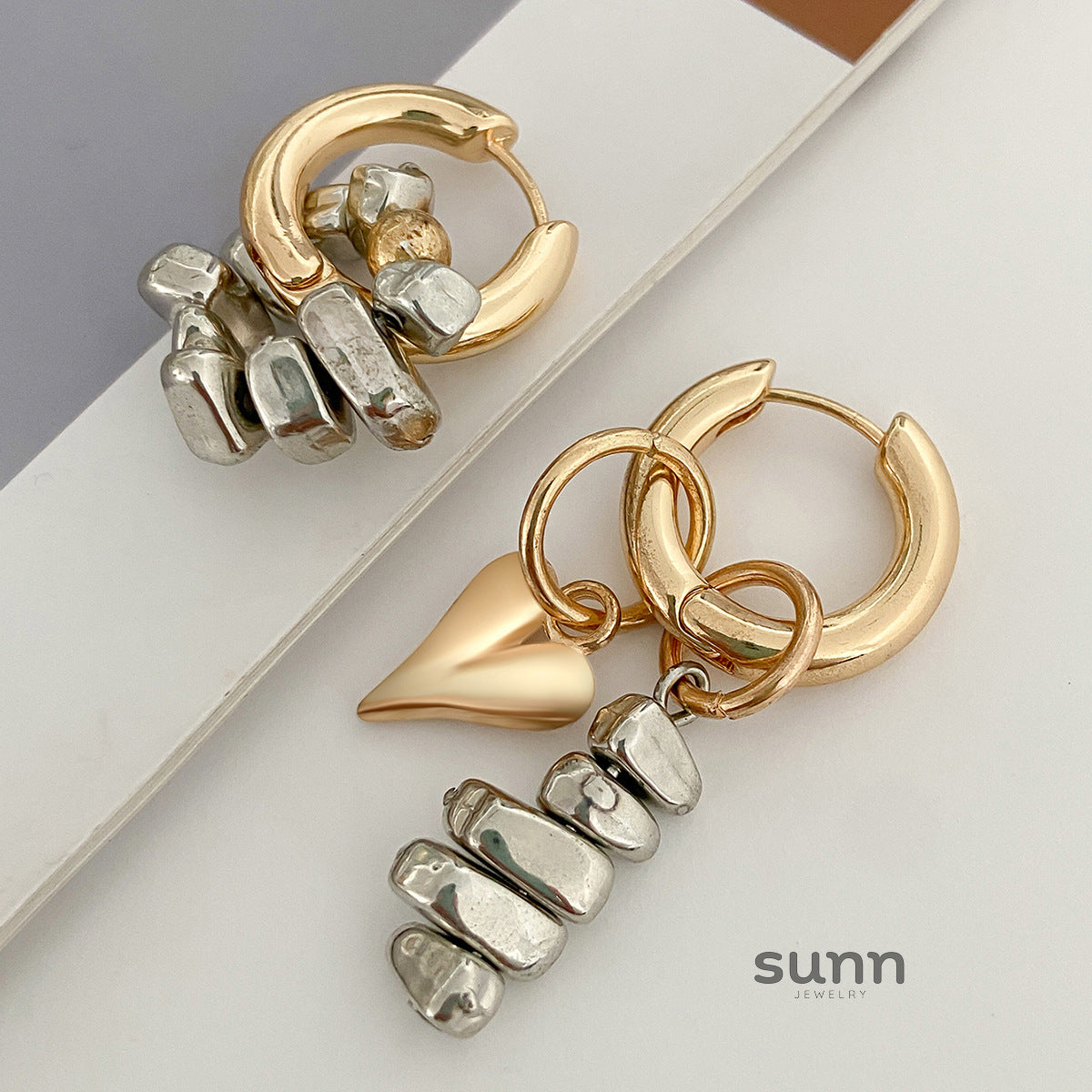 Calina Asymmetric Heart Earrings [M6CT1V54]