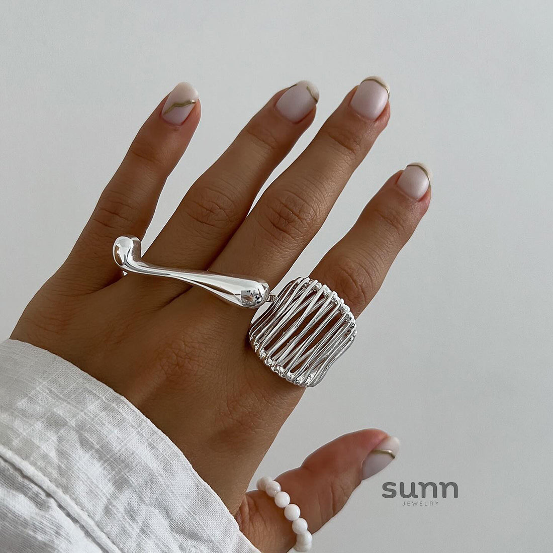 Calina Irregular Waterdrop Ring [EBXA4PC3]