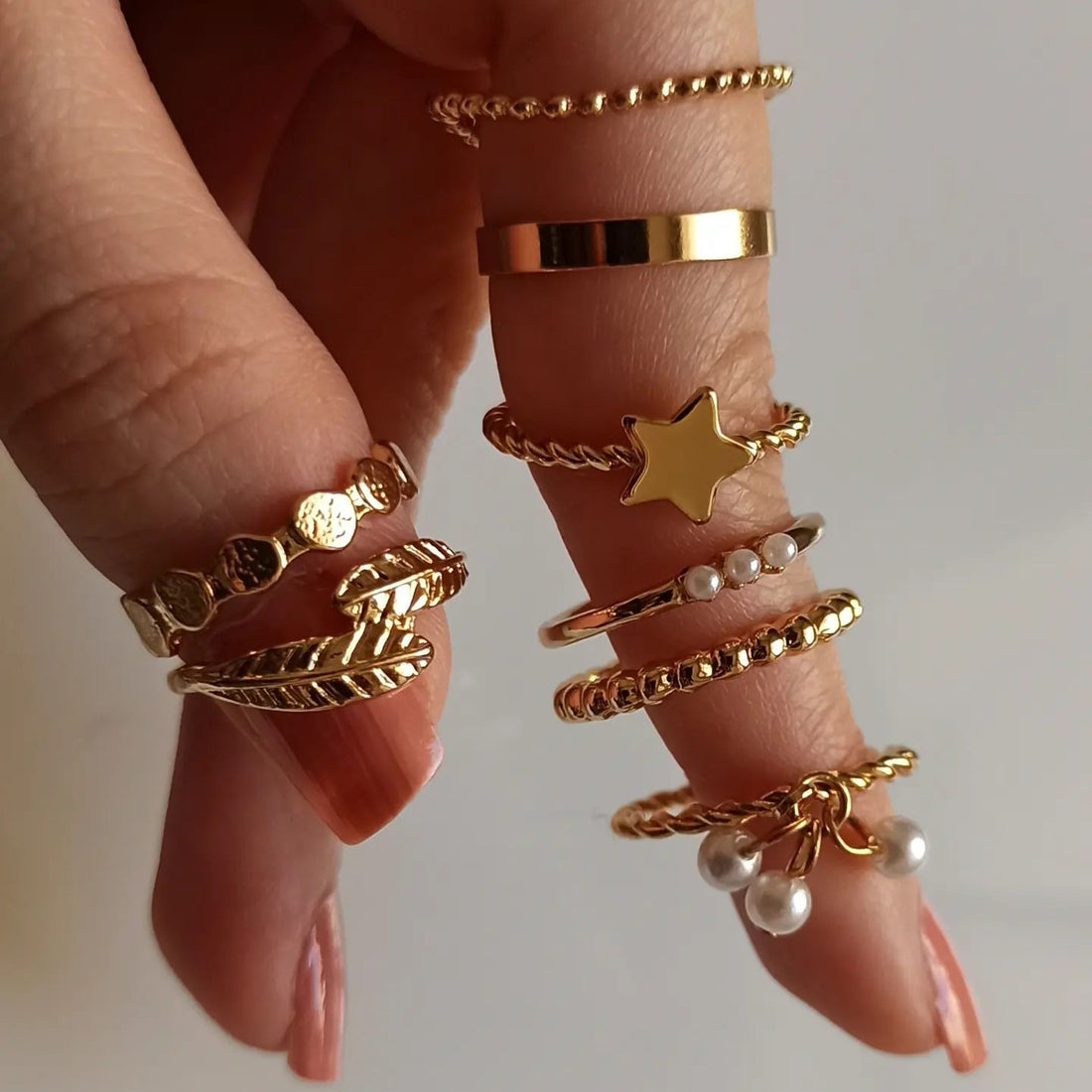 Calista Dainty Stacking Ring Set [LUI8PAQ9]