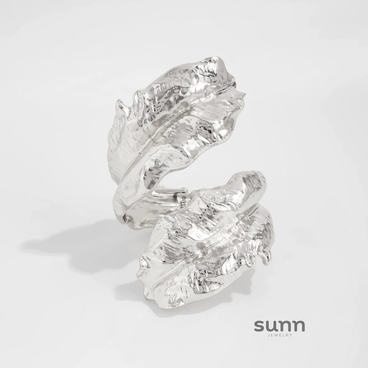 Callan Sculptural Leaf Bracelet