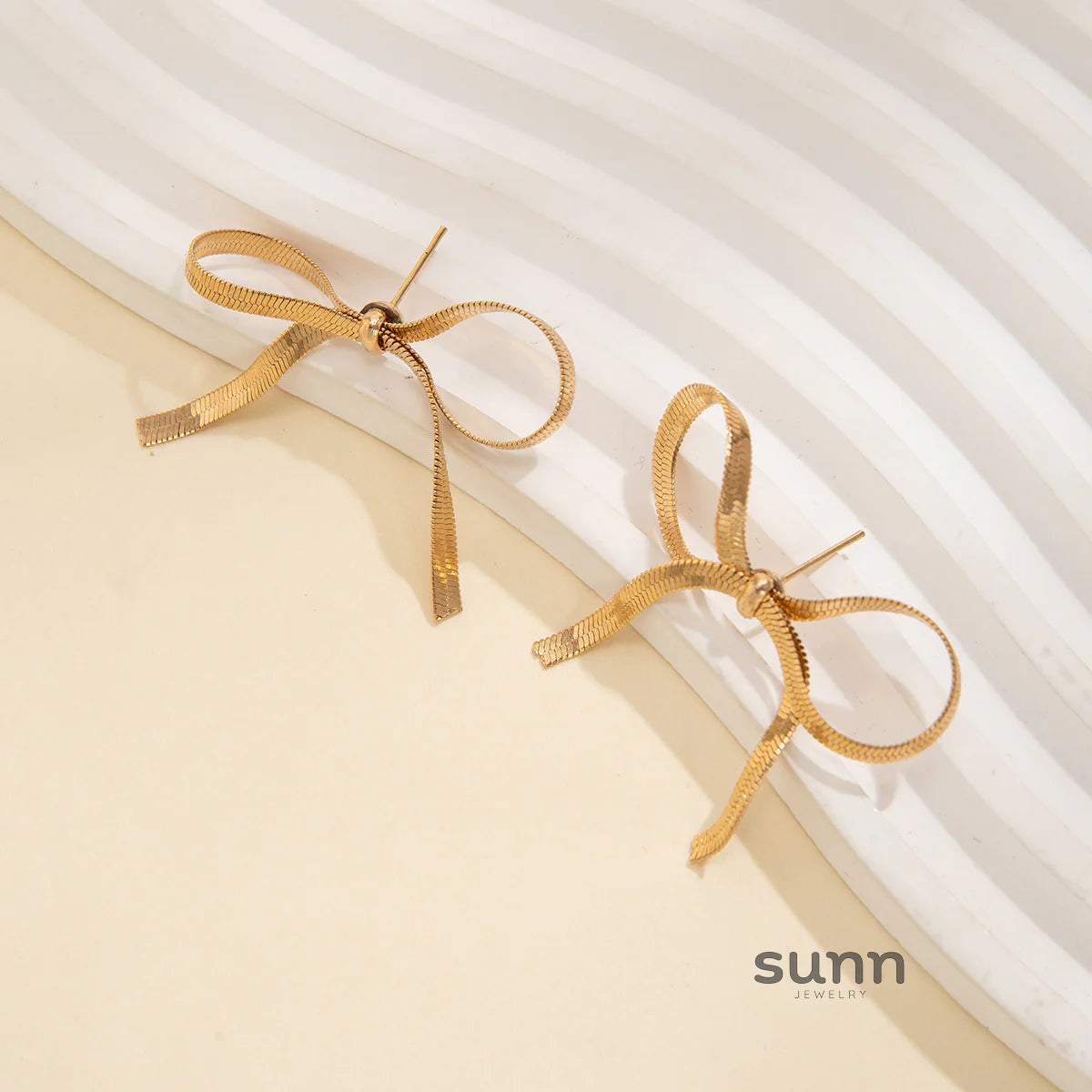 Callyn Bow Butterfly Earrings