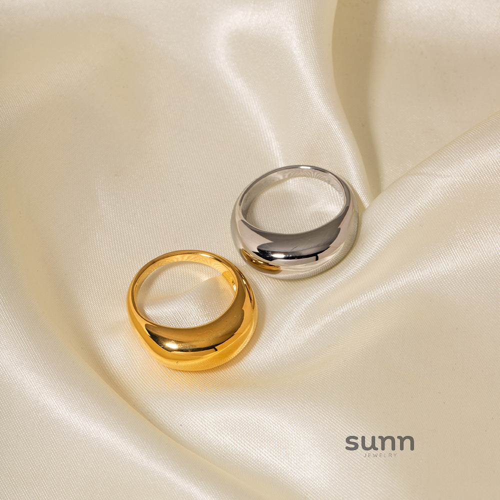 Camari Sculpted Band Ring [VXSUZ359]