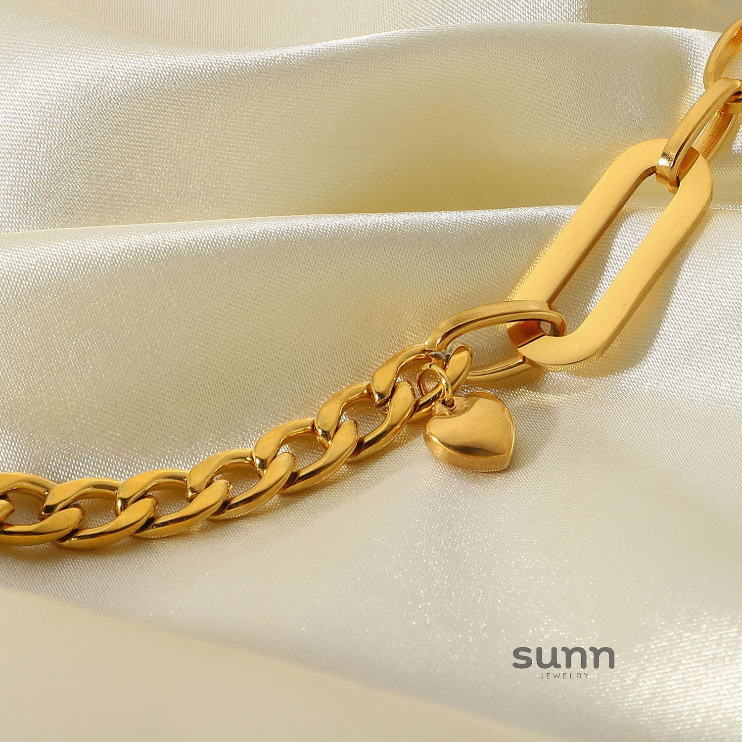 Cambria Gold Link Bracelet [DYWD6C52]