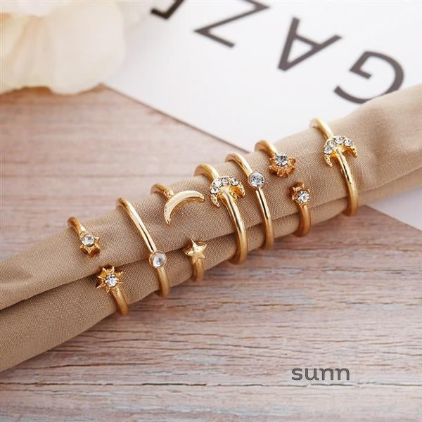 Camila Star Moon Ring Set [P0W5F5DK]