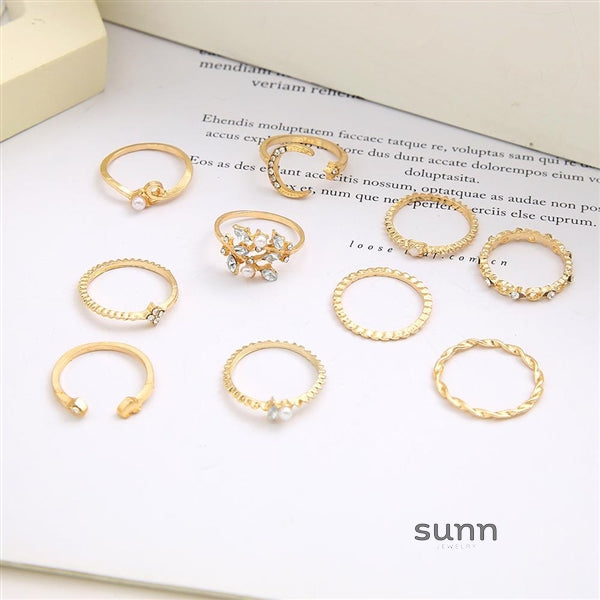 Camila Star Moon Ring Set [38I54SAI]