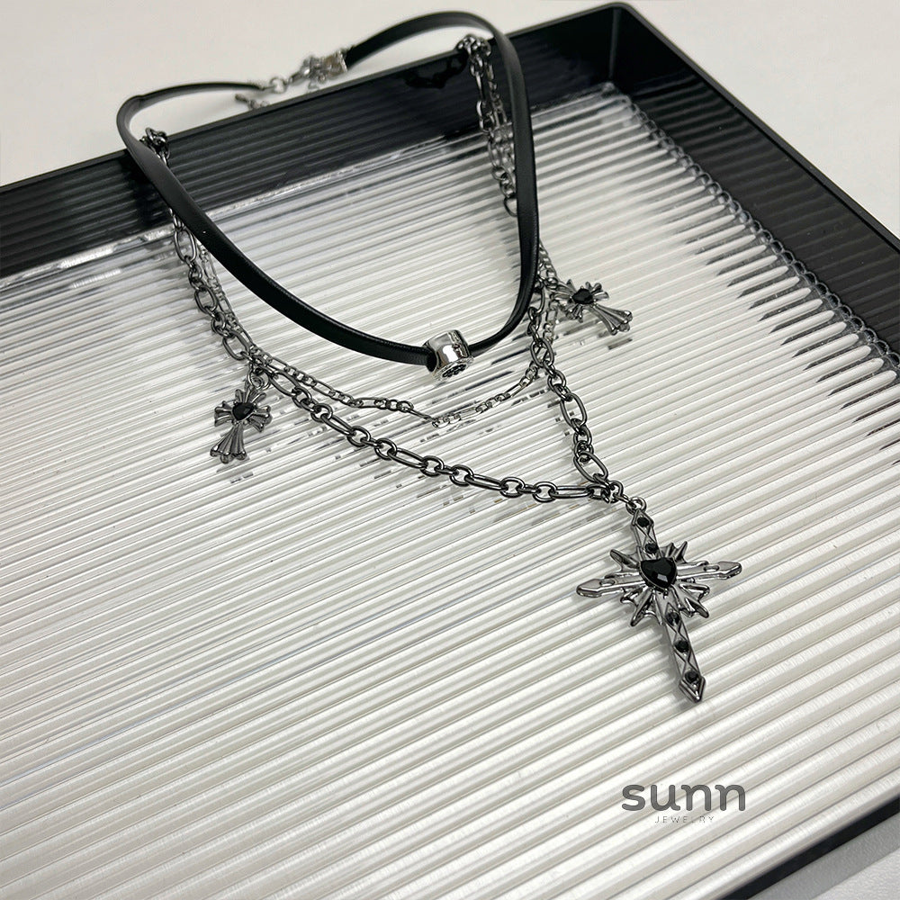 Camillia Dark Cross Layered Choker [1AS23BB5]