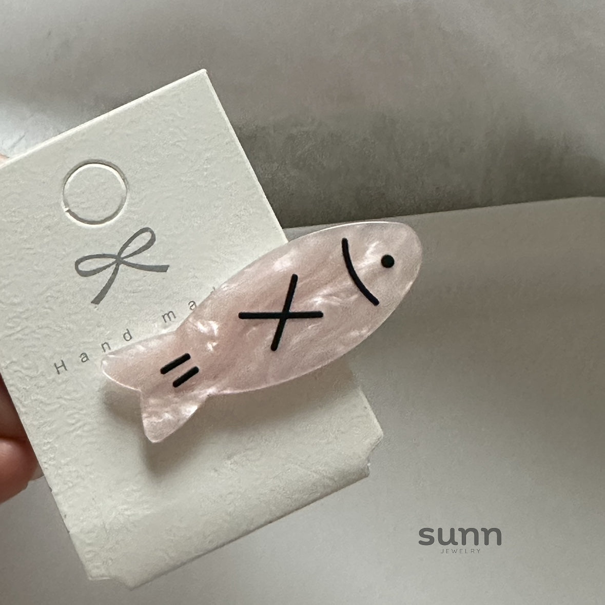 Camillia Whimsical Fish Clips [M44SOGFZ]