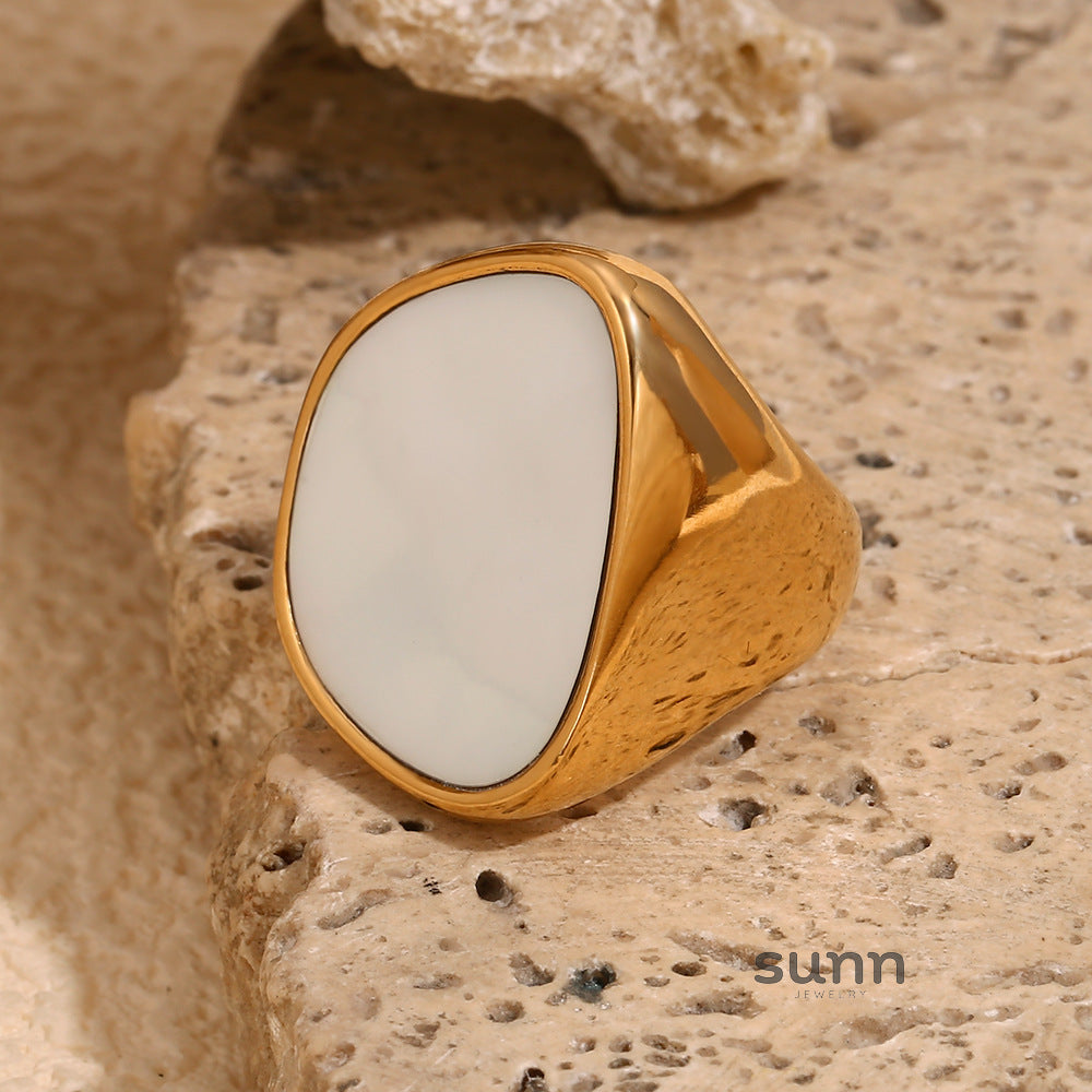 Campbell Irregular Shell Ring [3FAH95E0]