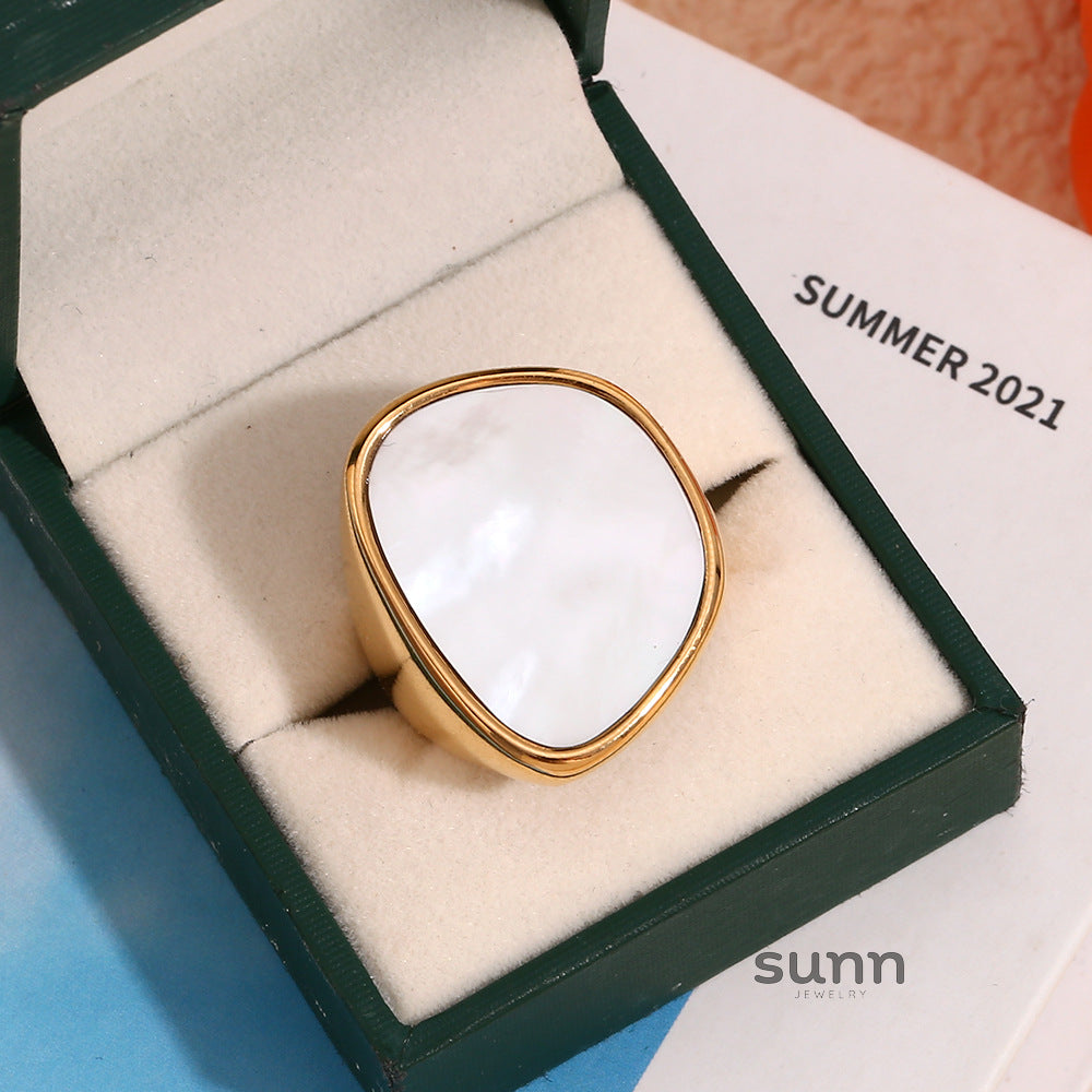 Campbell Irregular Shell Ring [9M55LPGR]