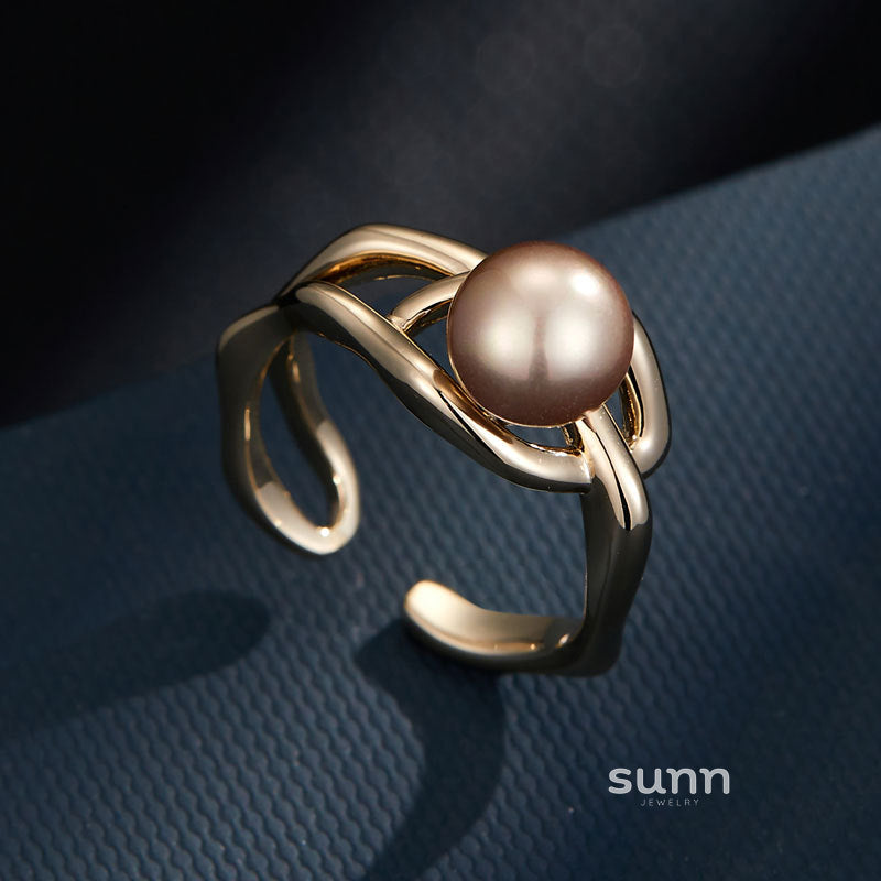 Camryn Adjustable Pearl Ring [IC9W0VJW]