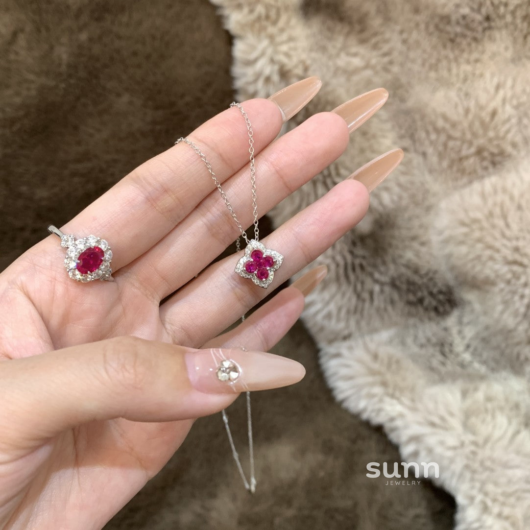 Camryn Delicate Clover Necklace [68JUR2H0]