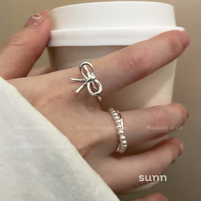 Cana Delicate Bow Pearl Ring [R1QQNGTA]