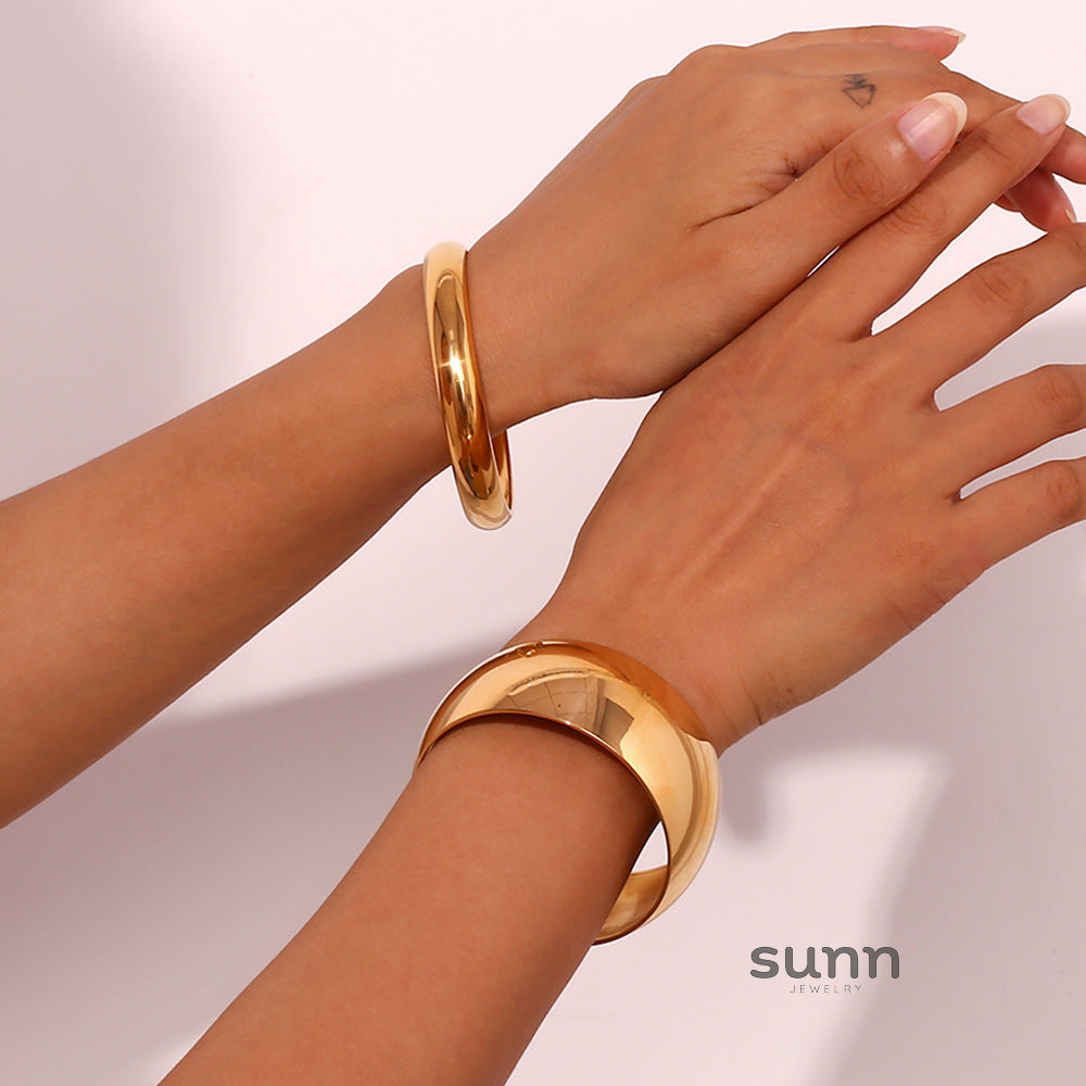 Carissa Polished Cuff Bracelet [OM9PMSDE]