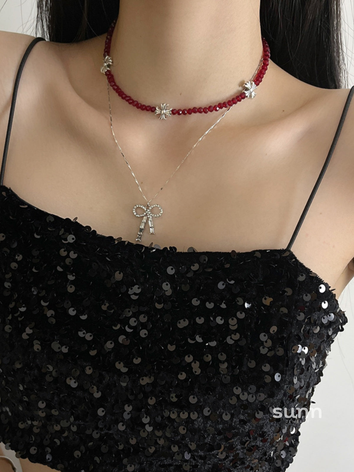 Carleigh Red Beaded Cross Choker [0FU9OL17]