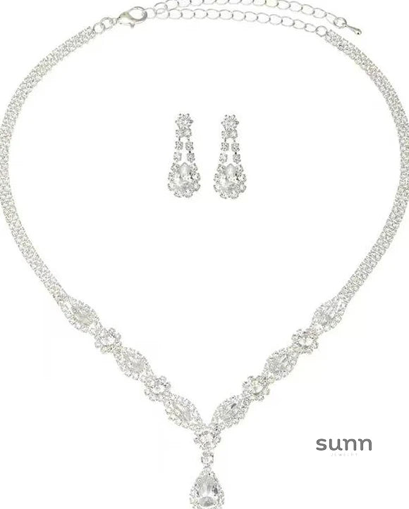 Carlin Rhinestone Tassel Set