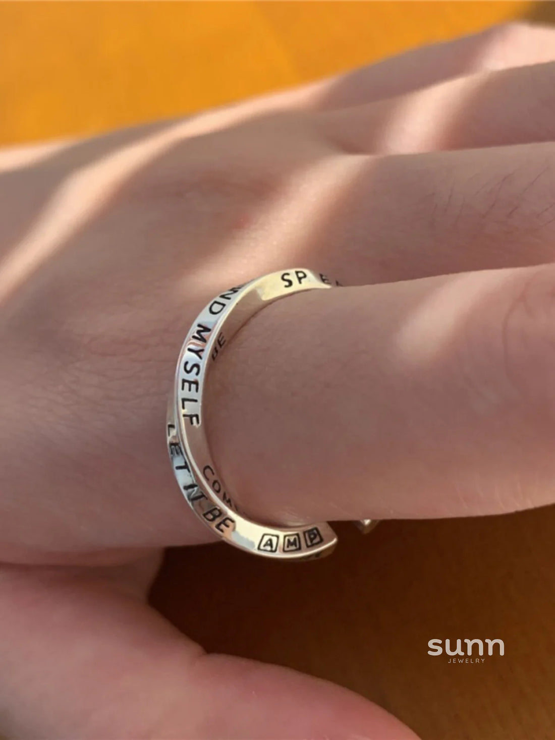Carlynn Mobius Engraved Ring