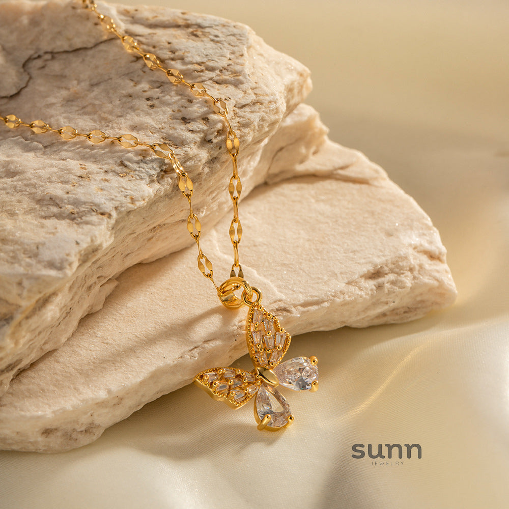 Carolina Butterfly Pendant Necklace [BT116YIL]