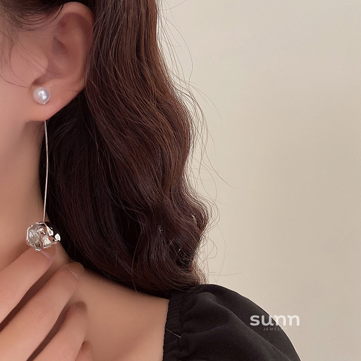 Carolyn Floral Pearl Drop Earrings [FWF03IIP]