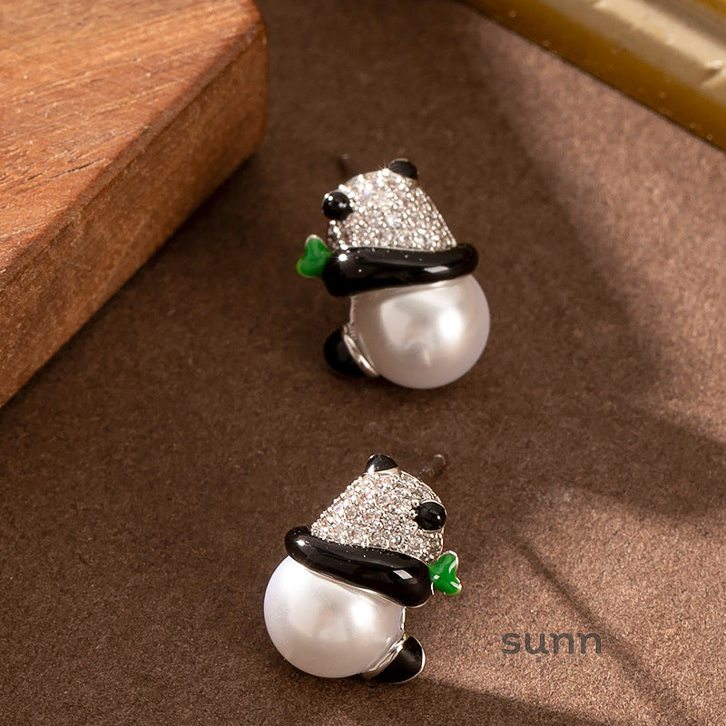 Carsyn Sparkling Panda Pearl Earrings [EB564599]