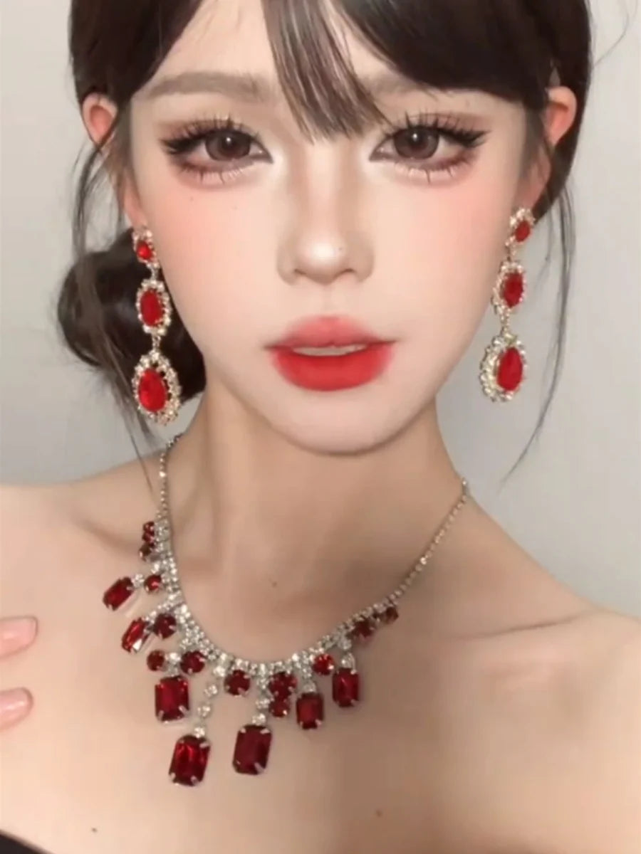Cataleya Ruby Waterdrop Necklace