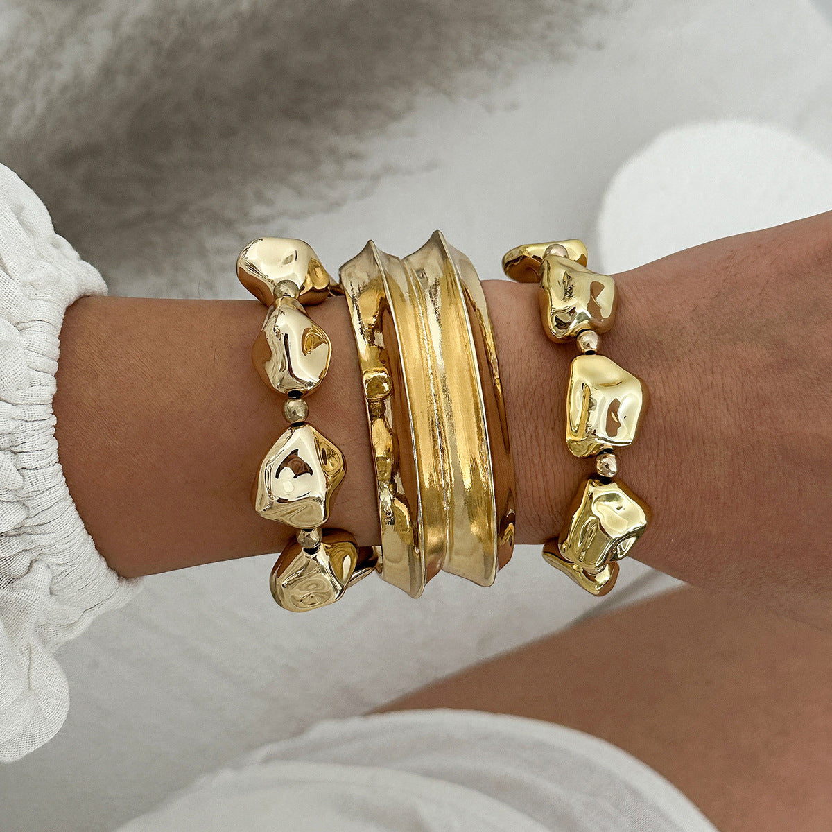 Cataleya Sculptural Statement Bracelet [AEKTFJ8T]