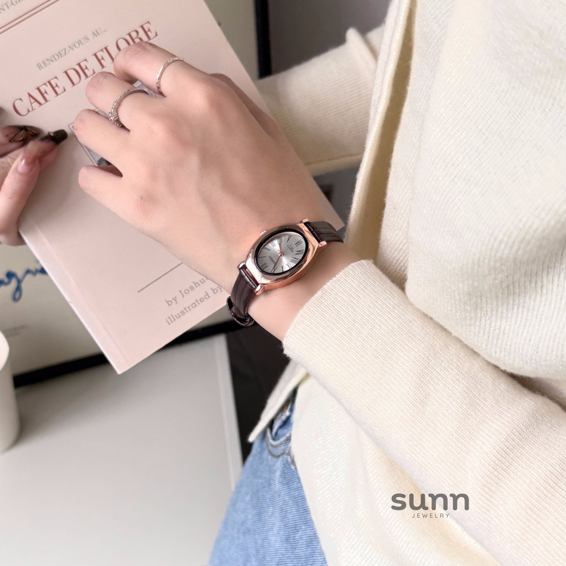 Cataleyah Vintage Oval Watch [U74SGGDV]