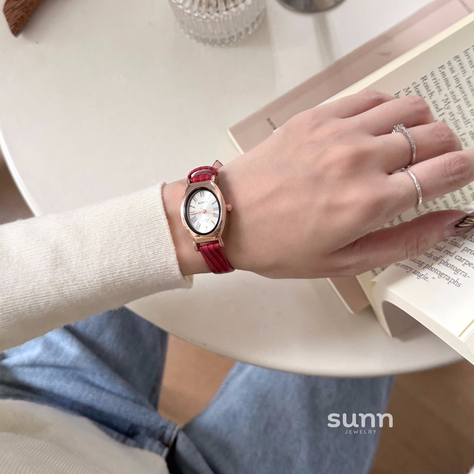 Cataleyah Vintage Oval Watch [77GKX5J7]