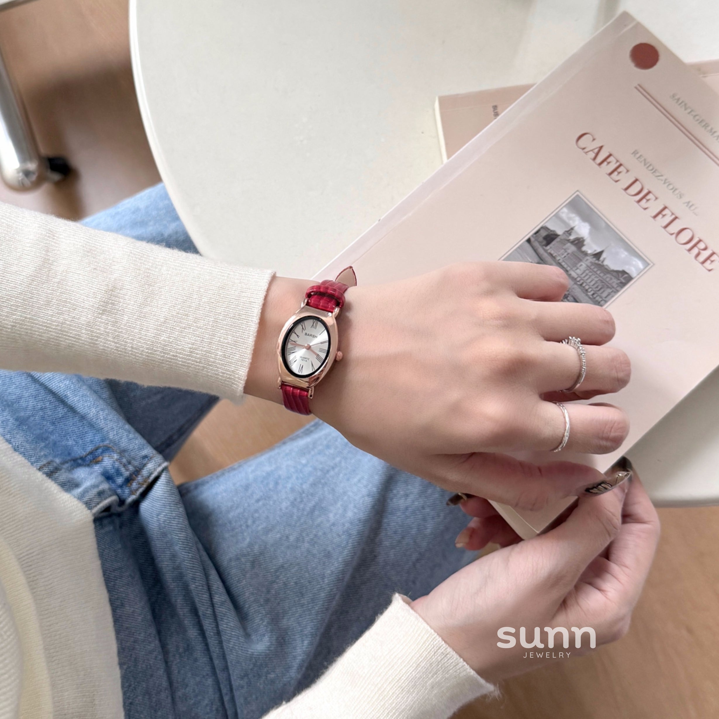 Cataleyah Vintage Oval Watch [6NXKQZSD]
