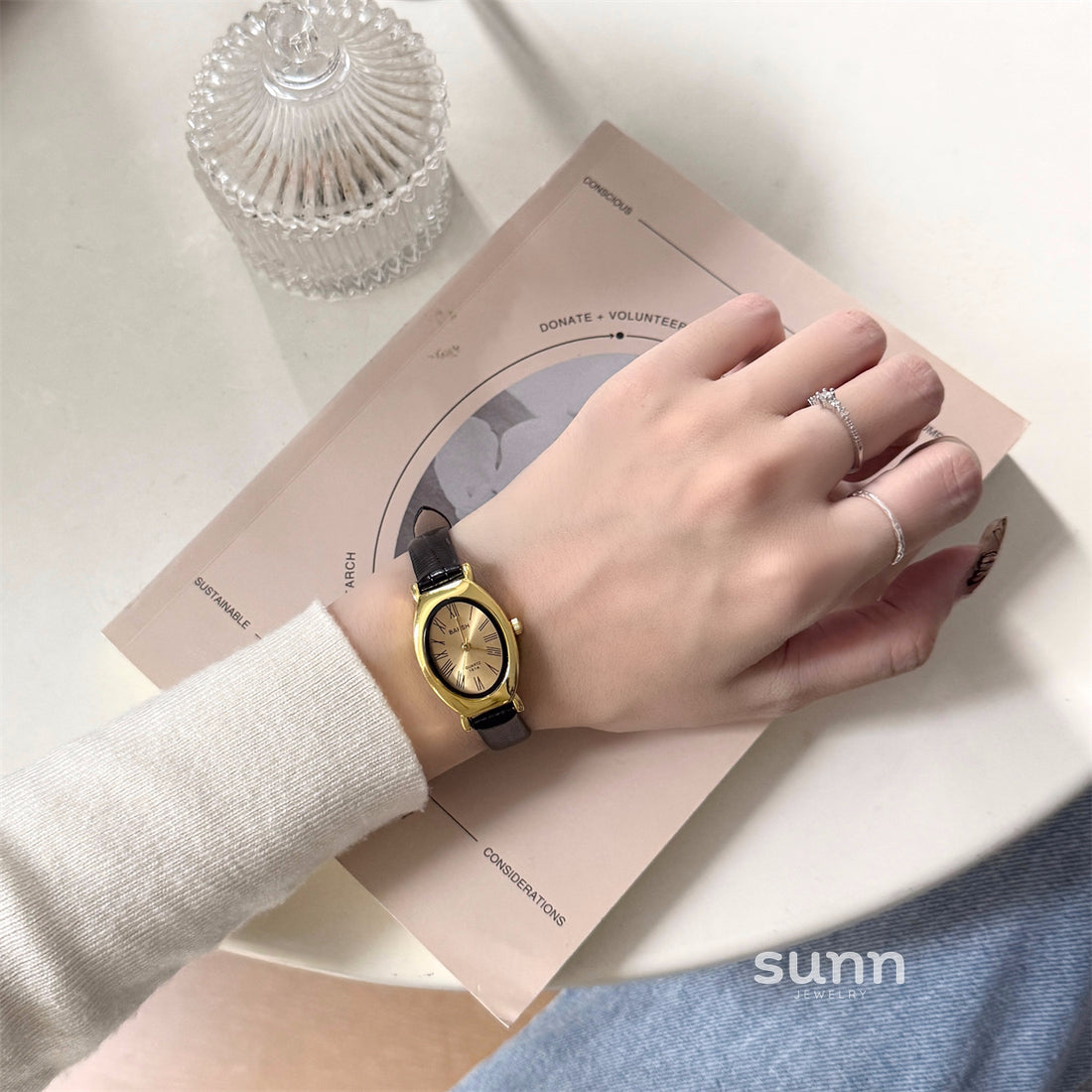Cataleyah Vintage Oval Watch [O9AYR77G]