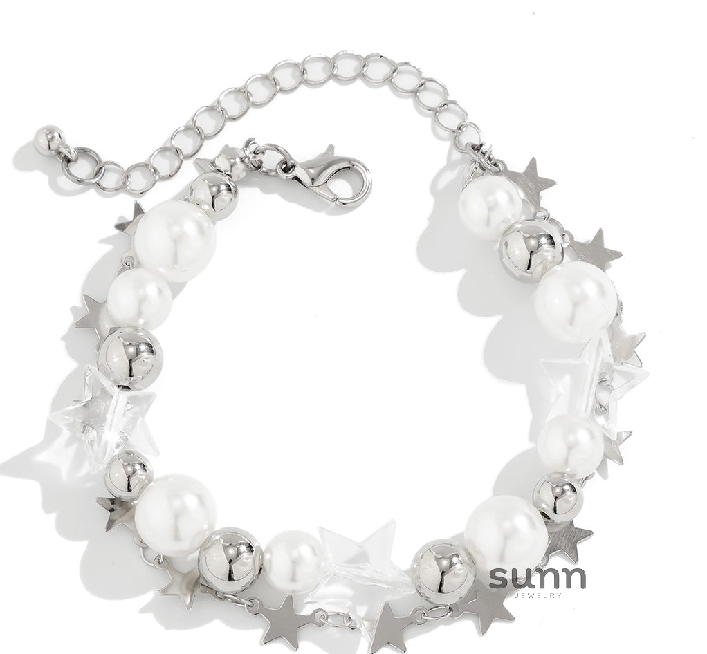 Catalia Layered Pearl Star Necklace [3GFSZVSO]