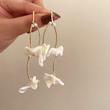Catalyna Iridescent Shell Drop Earrings [1NO0HSZM]