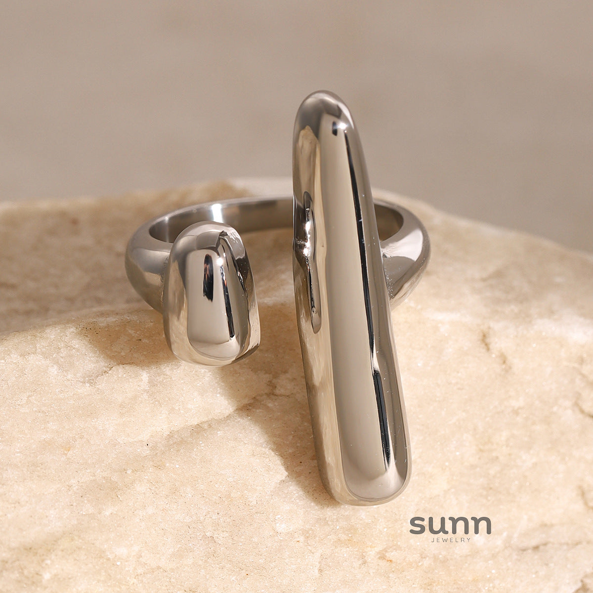 Caterina Chunky Geometric Ring [OM0Y6Q87]