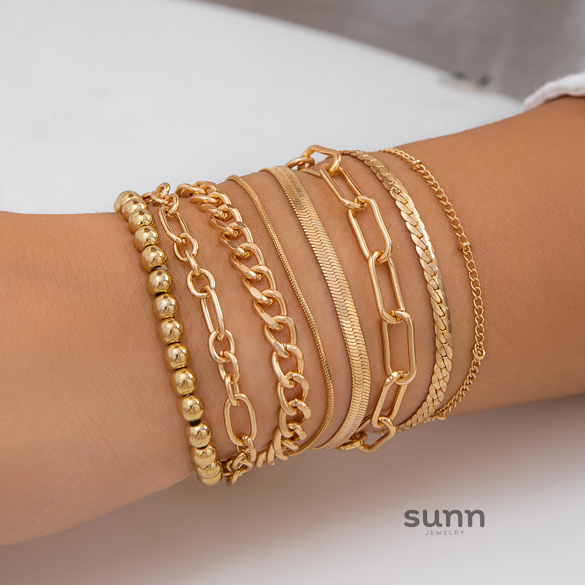 Cattleya Layered Charm Bracelet Set [SDUSCDGQ]